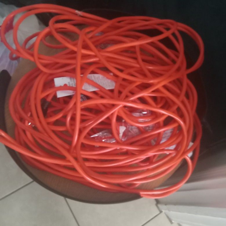 100 Foot Extension Cord Open Box Never Used
