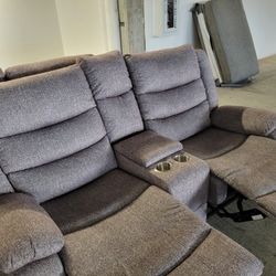 Beautiful Reclining Loveseat & Sofa