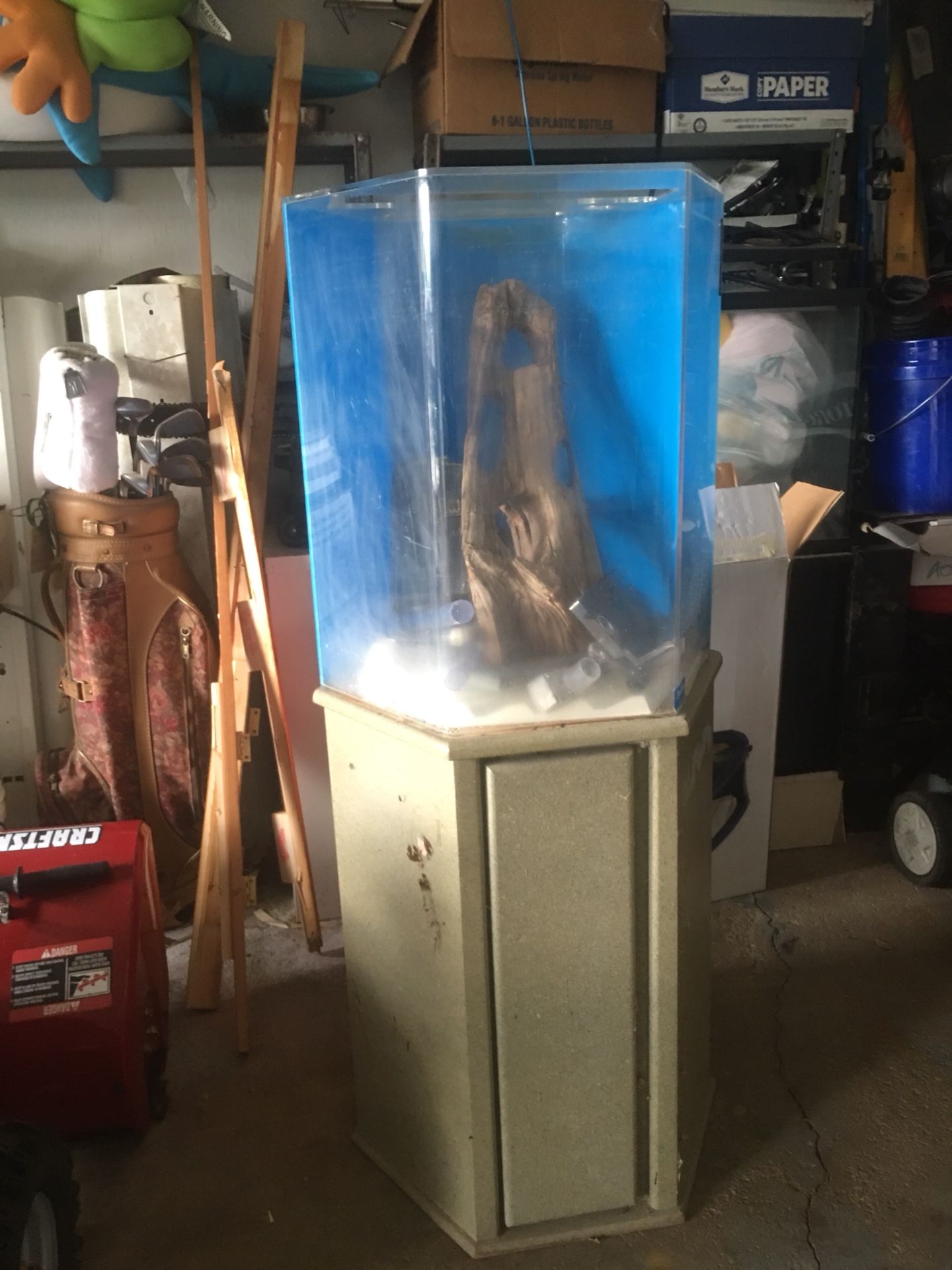 Acrylic 50 gallon hexagon fish tank with custom stand