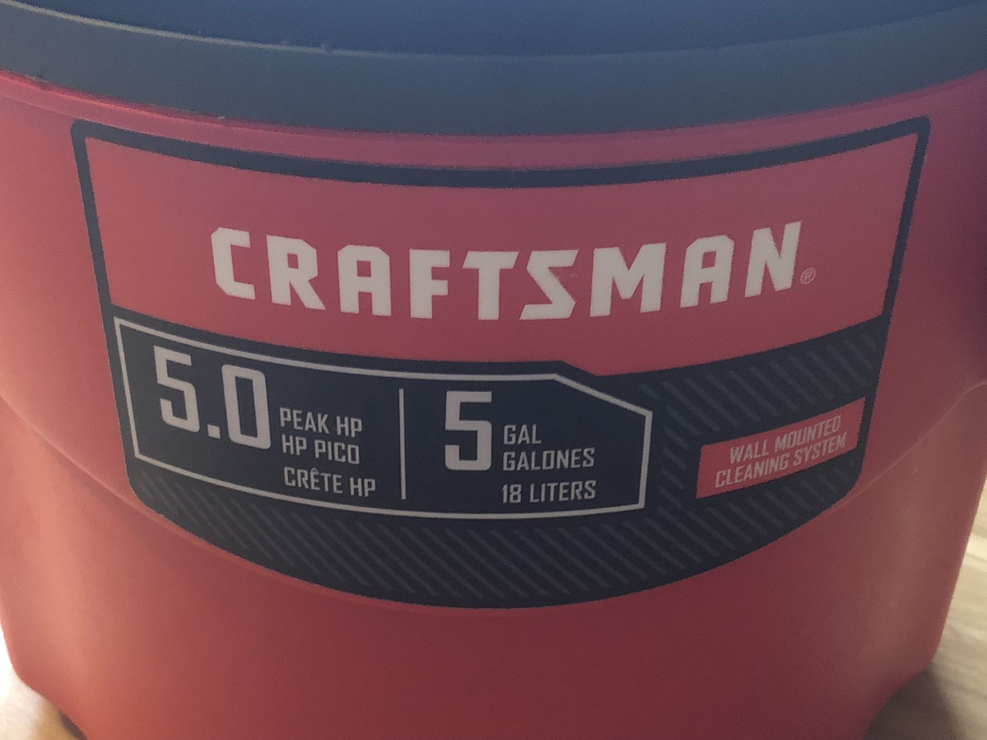 Craftsman 5 gal Corded Wet/Dry Vacuum 5 amps 120 V 5 HP