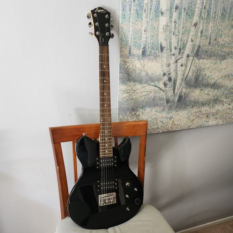 Lyon by Washburn Black Electric Guitar