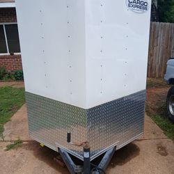 White Cargo Express Trailer 