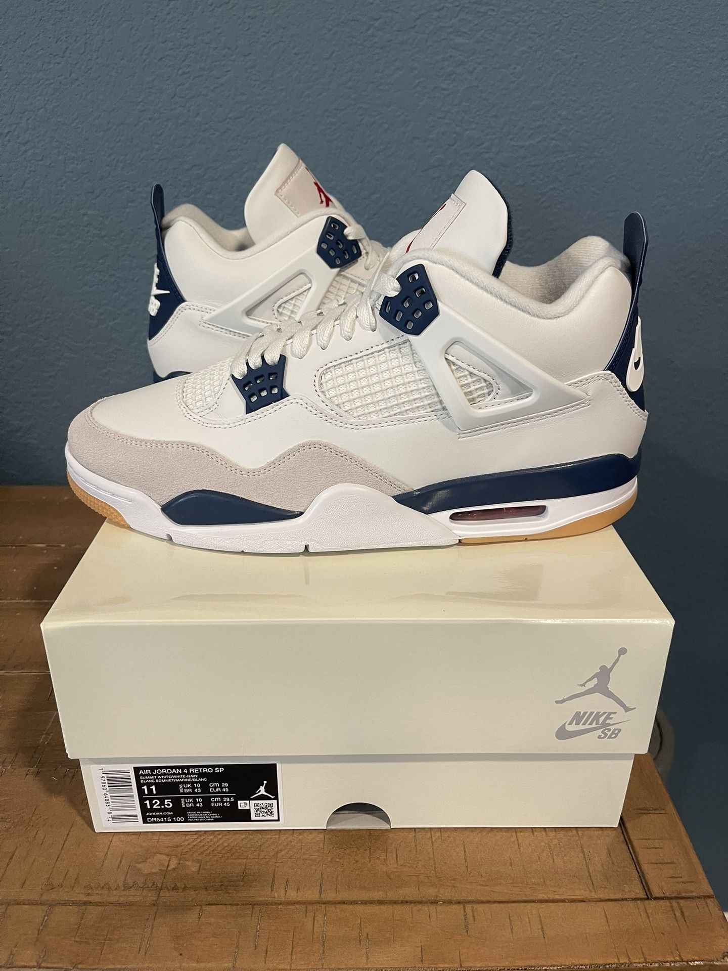 Jordan 4 Navy Blue SB New Size 11
