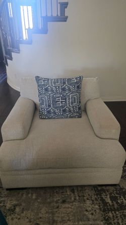 Oversized Beige Fabric Armchair / Accent Chair with Patterned Pillow