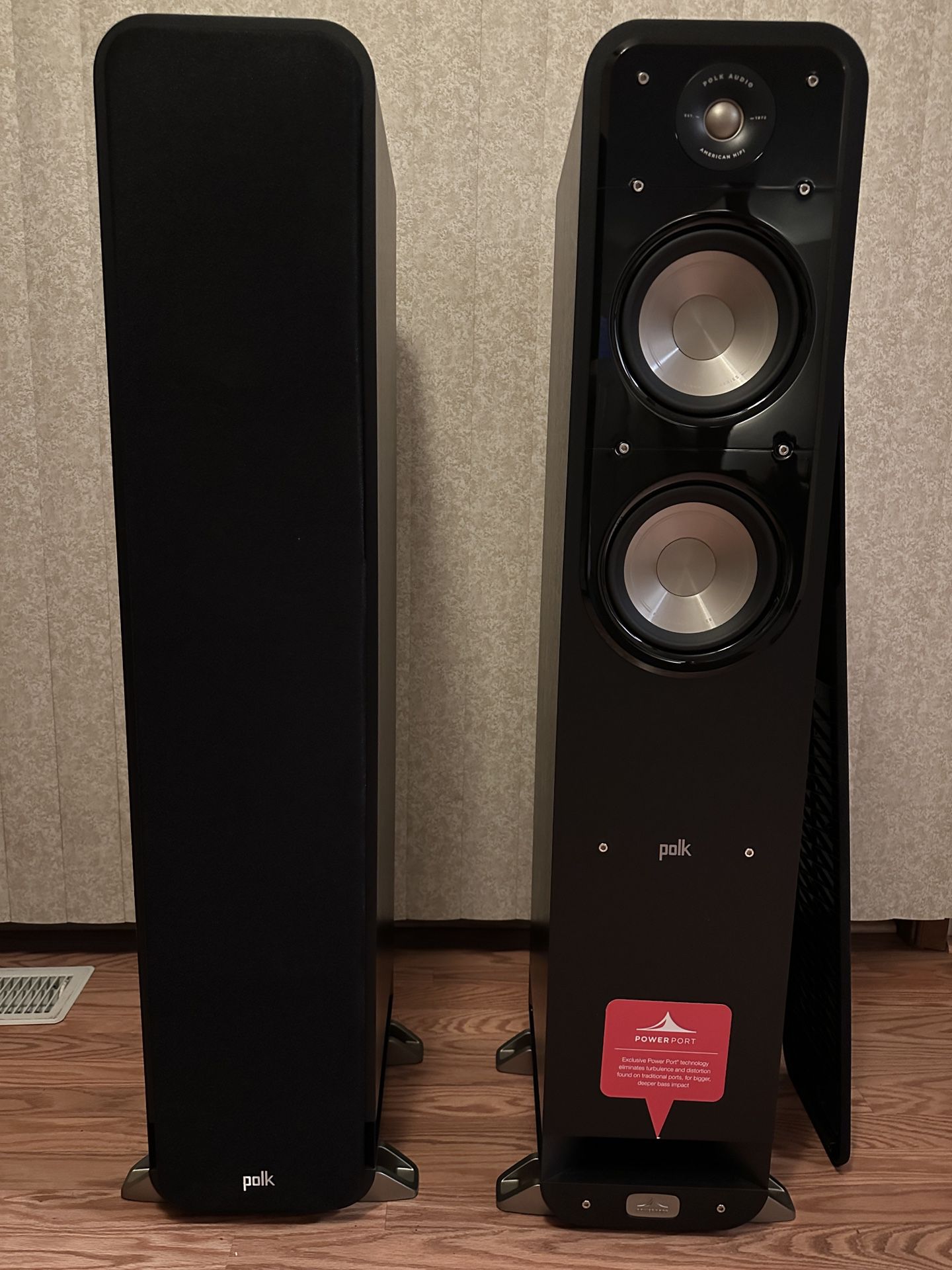 Polk Audio Signature S55 Tower Speakers