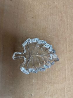 Clear Glass Leaf-Shaped Dish