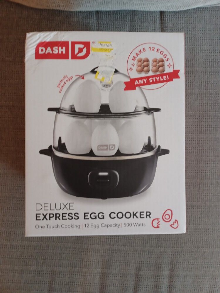 Dash D DELUXE EXPRESS EGG COOKER