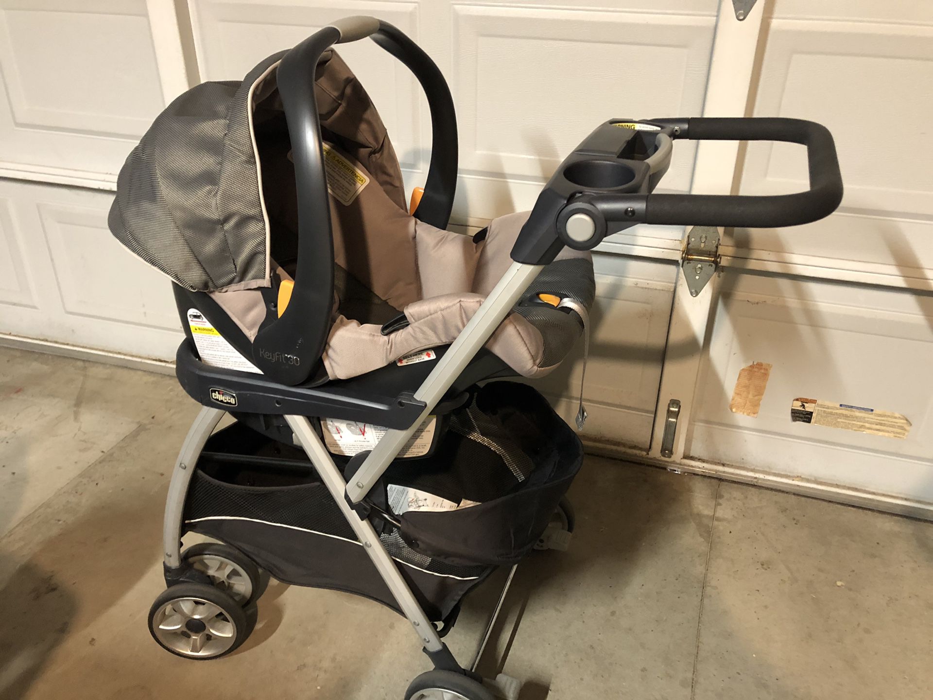 Infant car seat, 2 base, stroller for sale