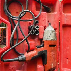 Milwaukee 9072-22 1/2 in. VSR Impact Wrench