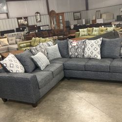 Sectional 999