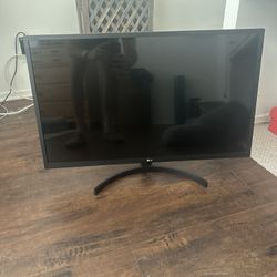 LG Computer Monitor 