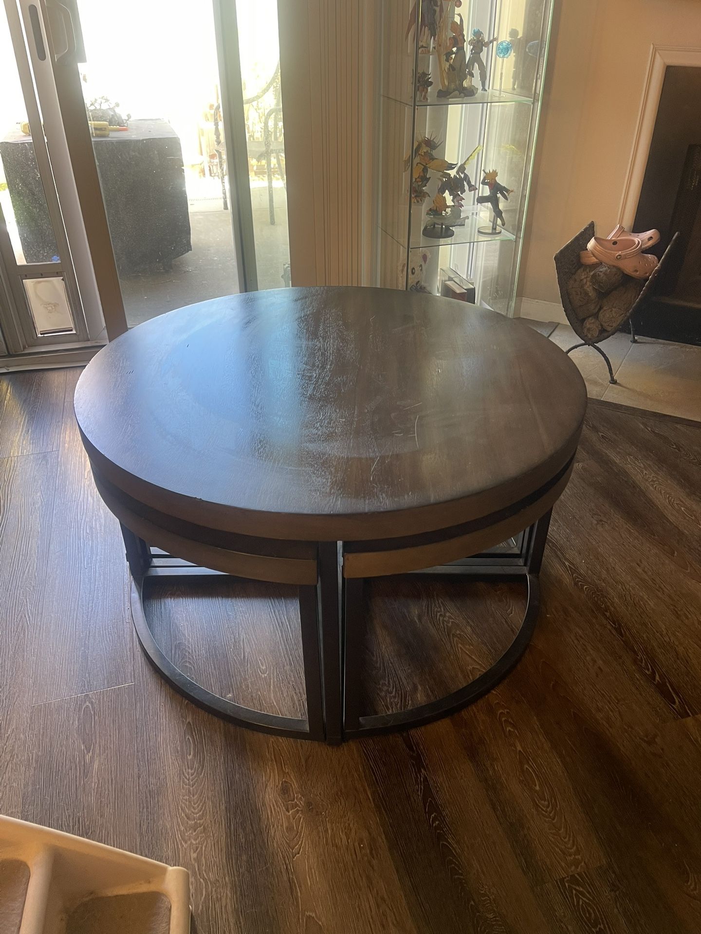 Nesting Coffee Table w/ 4 stools.