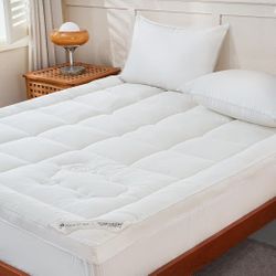 YOUR MOON 100% Organic Wool Mattress Topper Queen Size – 2 Inch Thick Pillow Top Mattress Pad, 700GSM Natural Wool Filling, Back Pain Relief Bed Toppe