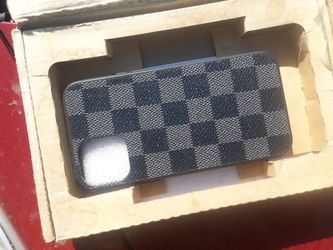 iPhone 11 pro case protector