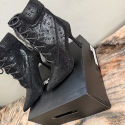Botas