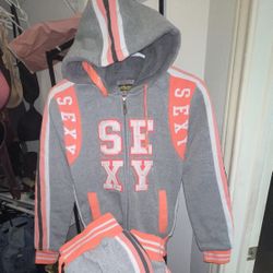 2 Piece Set Zip Up Hoodie & Sweats 