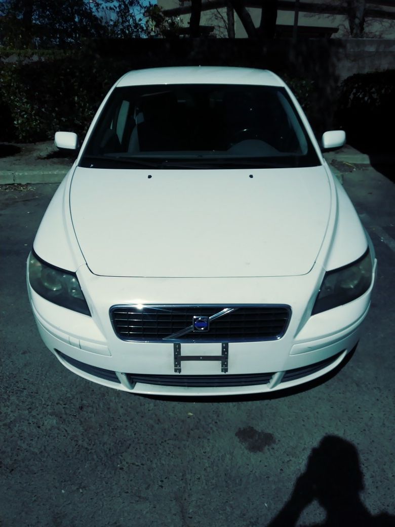 2004 Volvo S40