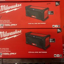 Milwaukee M18 Bluetooth Jobsite Radio Tool Only