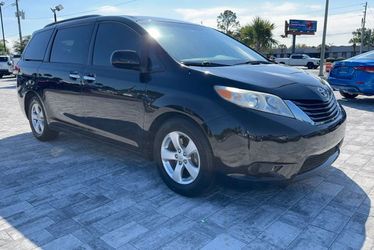 2012 Toyota Sienna