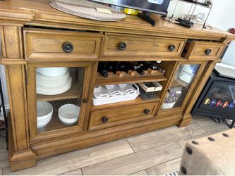 Credenza