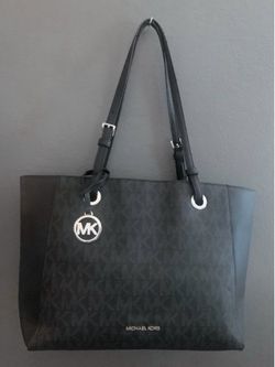 Michael Kors Black Signature Tote Bag