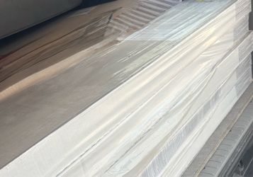 New Lifetime brand River Oaks 14 mm Waterproof Laminate Wood Flooring
