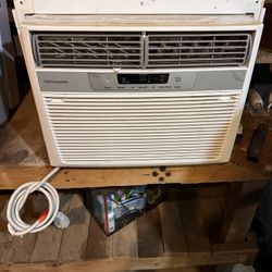 10,000 BTU Wall AC