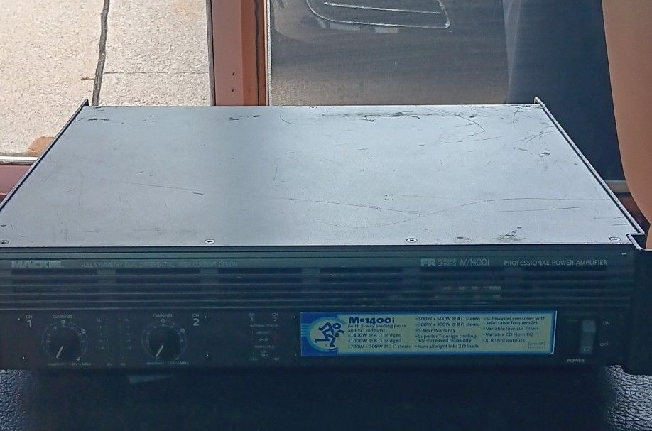 Mackie Power Amp M-1400i