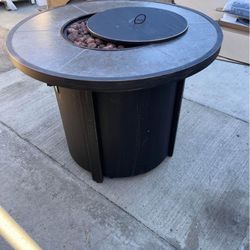 Brand NEW - Propane Fire 🔥 Table WORTH $740