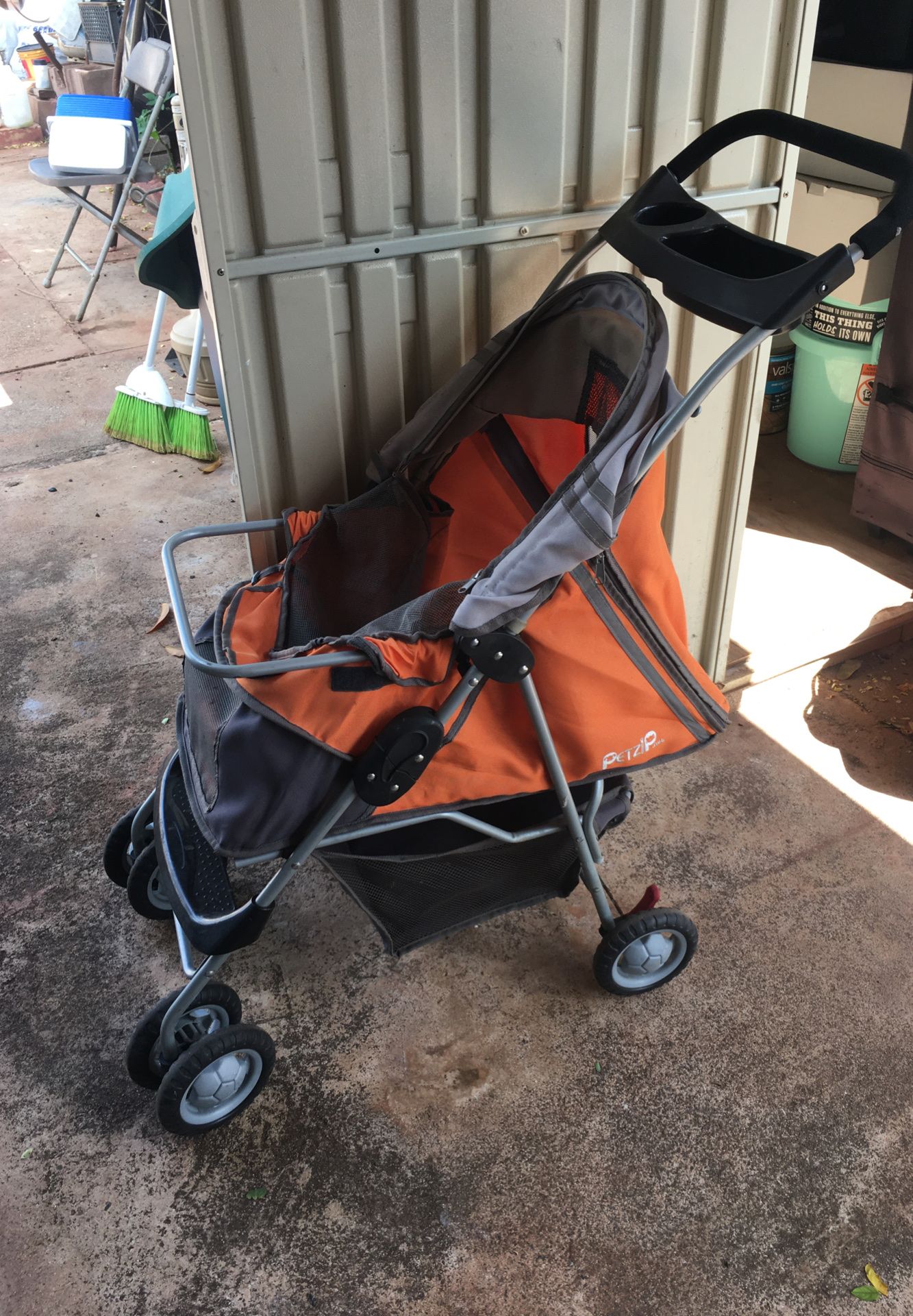 Dog stroller