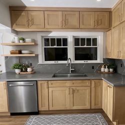 Kitchen Cabinets 