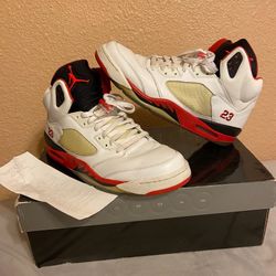Size 12 | Air Jordan V Fire Red (2006 retro)