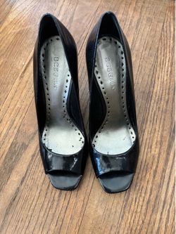BCBG girls open toed black heels size 7