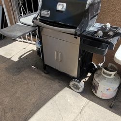 Weber 2 Burner Bbq Grill For Fourth Of July Weekend 