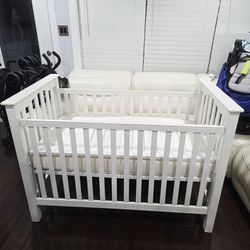 White Crib With Mattress And Toddler Bed Convertion Kit Included