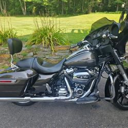 2021 Harley davidson Street glide