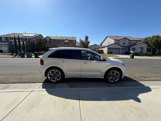 2011 Ford Edge Sport