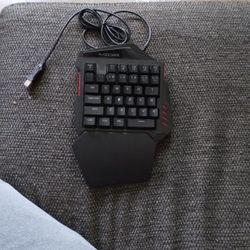 MAGEGEE KEYBOARD 