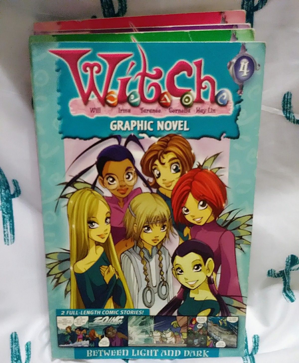 W.I.TC.H COMIC BOOK FOUR