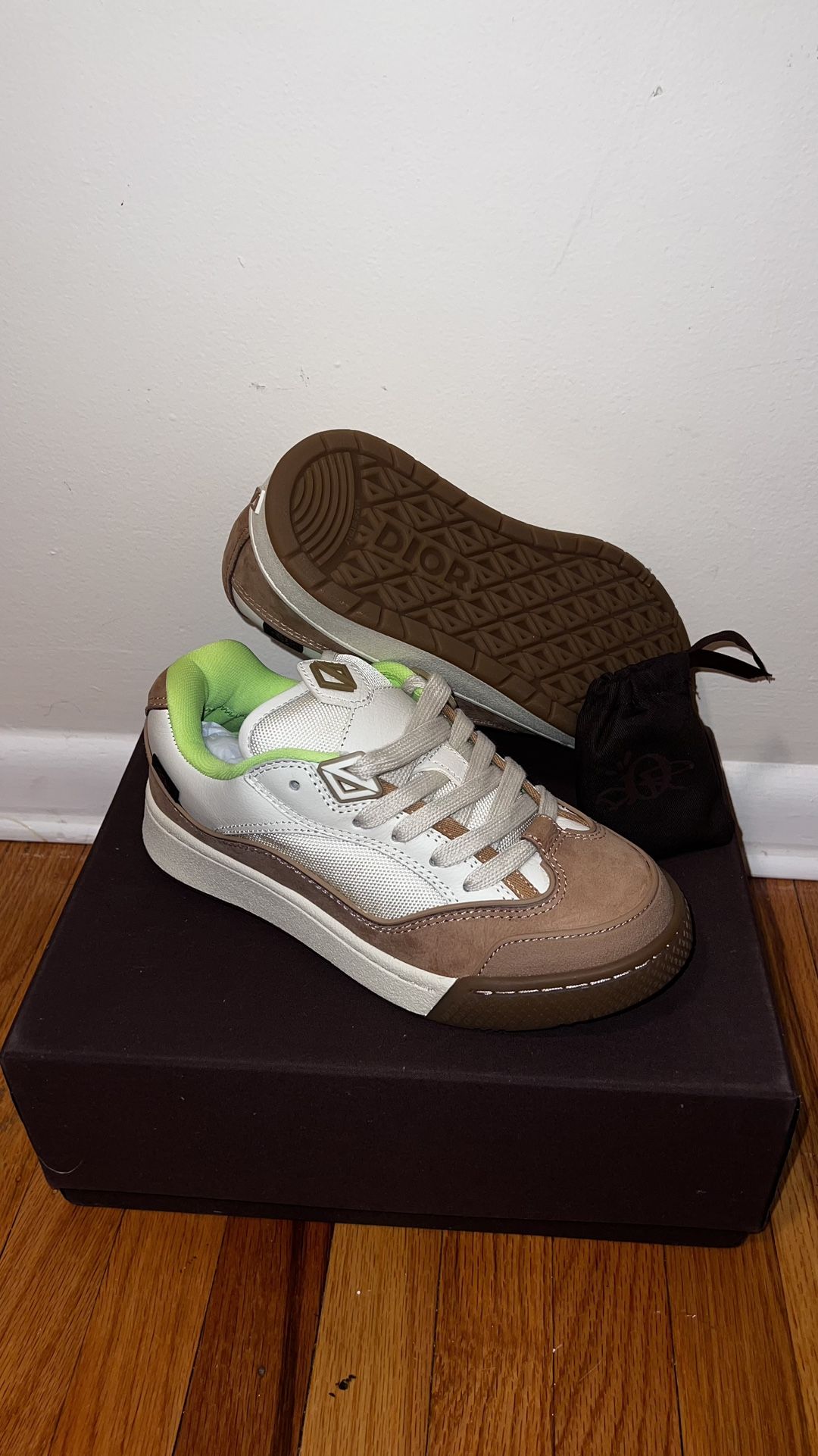 Dior B713 Cactus Jack (Travis Scott)