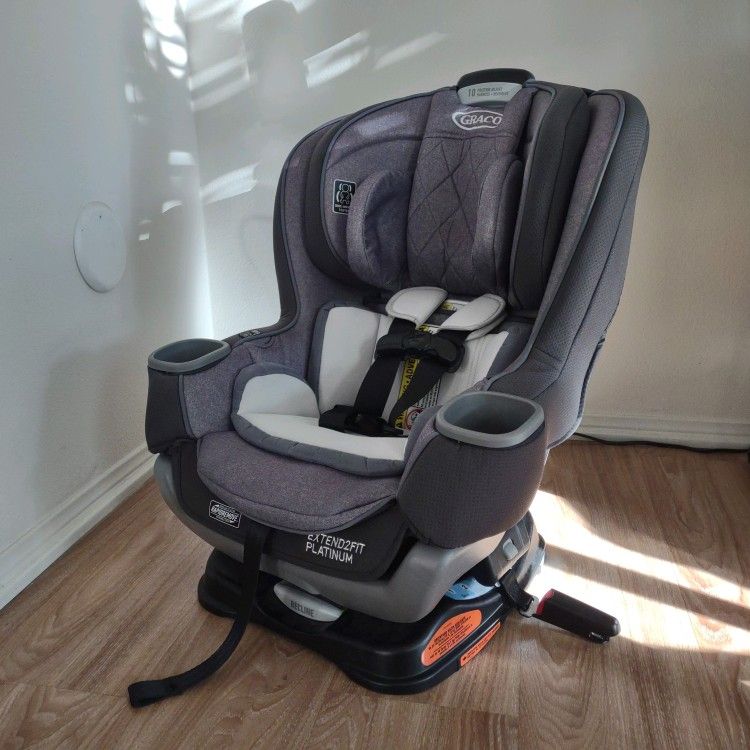Graco extend2fit top platinum car seat