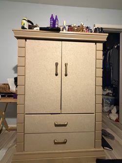 2 door 2 drawer armoire Chester
