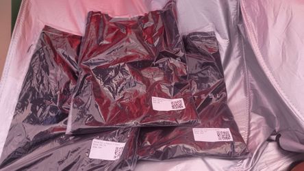 Tesla Men's T-Shirts Size Small – Lot of 3