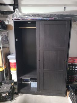 Ikea Closet( FREE)