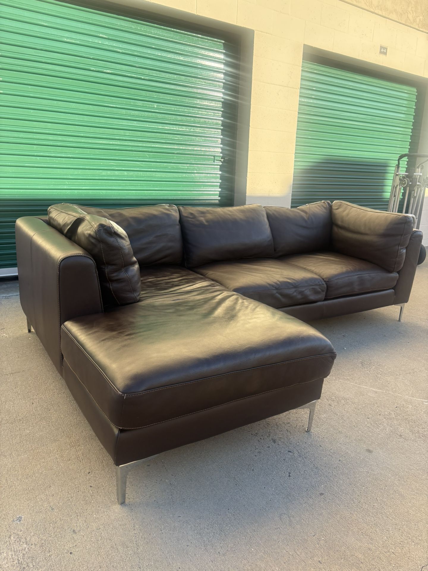 Design Within Reach Sectional Italian Leather Couch 🛻Delivery Available🛻