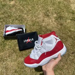 Jordan 11 Cherry 🍒 VNDS
