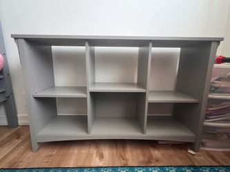 Shelf cube organizer
