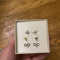 Harry Potter Earrings + Ring Wizarding World 