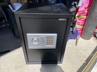 Stalwart Electronic Safe