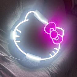 Hello Kitty Mirror
